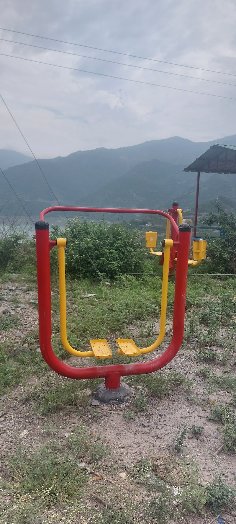 Hawa Ghar Nakot - Hawa Ghar Nakot FC4P+5XR, Dobra Chanthi Rd, Jhinwali, Okhala, Uttarakhand 249131, India