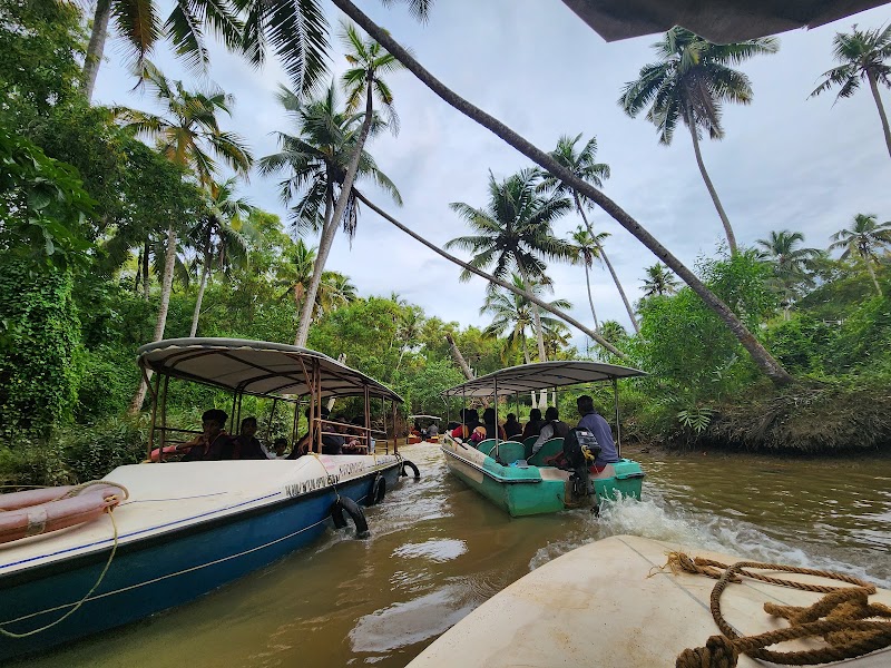 Poovar Backwater Boating - Poovar Backwater Boating Club Mahindra Resort Road Virally, 837X+R7F, Post, Uchakkada, Poovar, Kulathoor, Kerala 695506, India