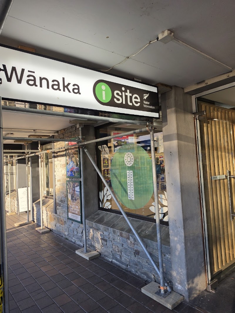 Wānaka isite Visitor Information Centre - Wānaka isite Visitor Information Centre, 103 Ardmore Street, Wānaka 9305, New Zealand