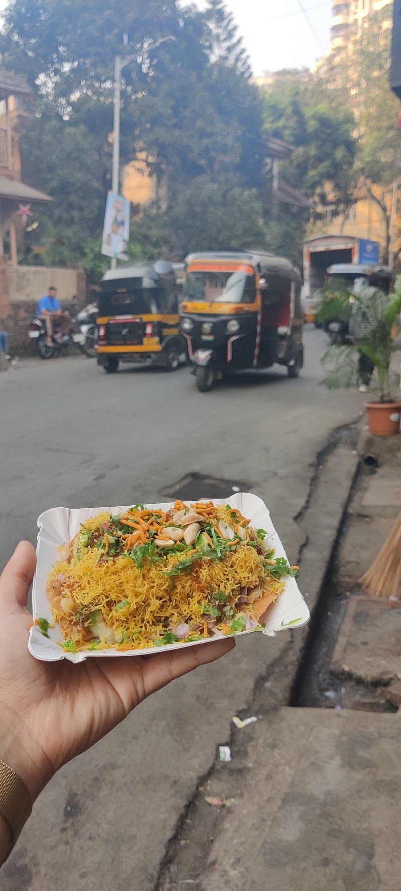 Maharashtra Chana Bhandar - Maharashtra Chana Bhandar, 79, Pali Mala Rd, Pali Village, Khar West, Mumbai, Maharashtra 400050, India