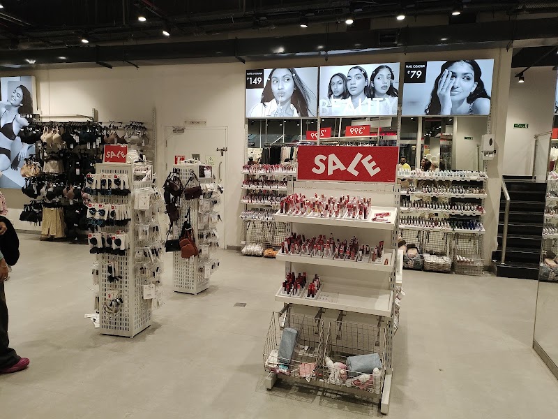 Zudio - Elan Miracle, Gurugram - Zudio - Elan Miracle, Gurugram Dwarka Expy, near Sector 84, Gurugram, Haryana 122012, India