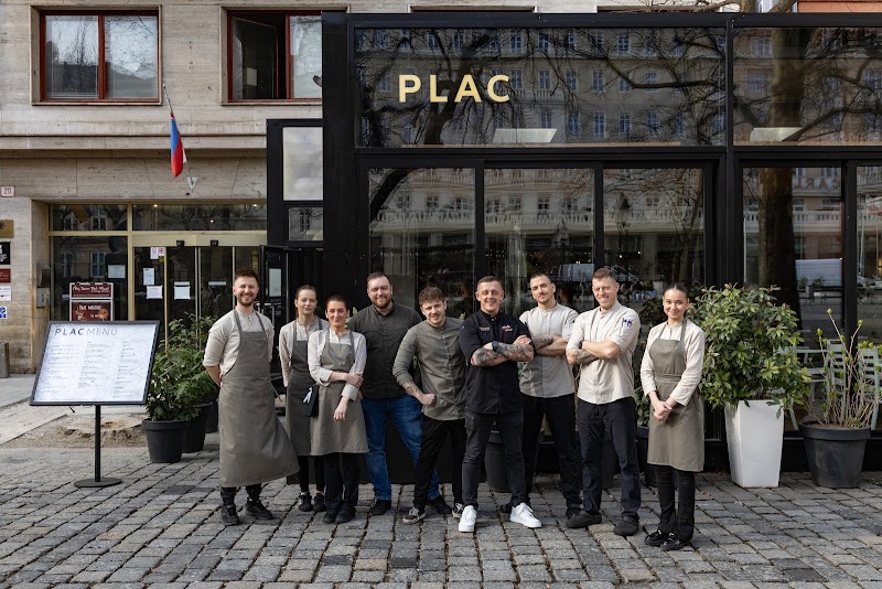 PLAC restaurant - PLAC restaurant, Hviezdoslavovo námestie 176/20, 811 02 Bratislava, Slovakia