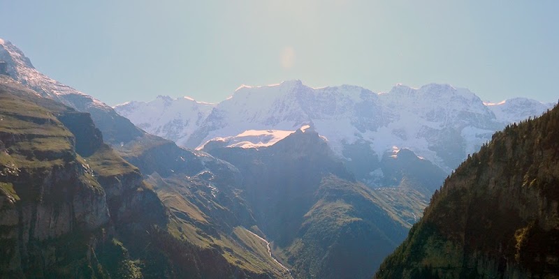 Olle & Maria's Bed and Breakfast - Olle & Maria's Bed and Breakfast Reindli 783, 3826 Gimmelwald, Switzerland