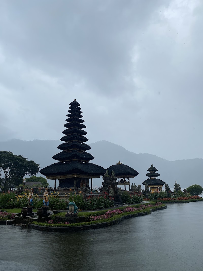 Ubud best driver - Ubud best driver, Jasan, Sebatu, Kec. Tegallalang, Kabupaten Gianyar, Bali 80561, Indonesia