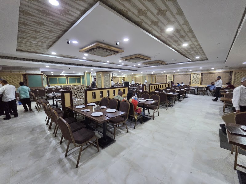 Meridian Restaurant - Meridian Restaurant 6-3-697, 1, मुंबई राश्ट्रीय मार्ग, RTC Cross Road, Punjagutta Officers Colony, Punjagutta, Hyderabad, Telangana 500082, India