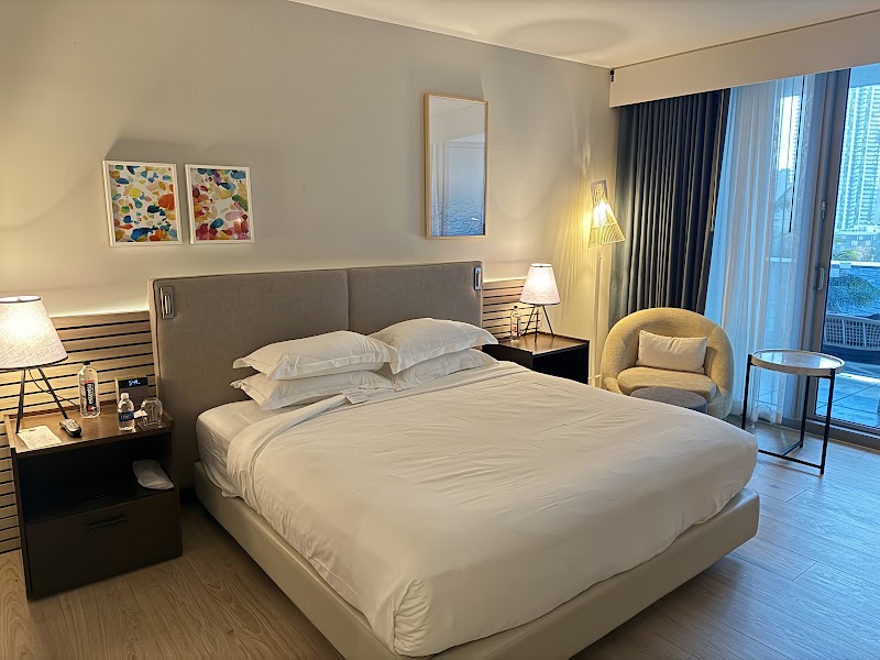 Kimpton EPIC Hotel - Kimpton EPIC Hotel 270 Biscayne Blvd Way, Miami, FL 33131, USA