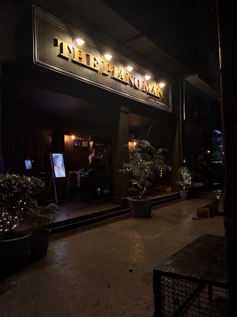 The Piano Man Jazz Club - The Piano Man Jazz Club Commercial Complex B 6/7-22 Opp Deer Park, Block B6, Humayunpur, Safdarjung Enclave, New Delhi, Delhi 110029, India