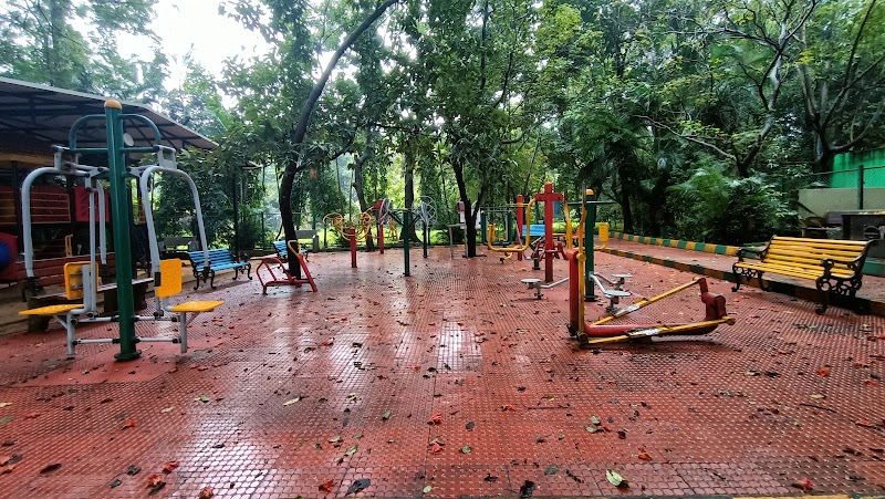 Dhanvanthari Park - Dhanvanthari Park WH5Q+G47, Phase 2, 2nd Phase, J. P. Nagar, Bengaluru, Karnataka 560078, India
