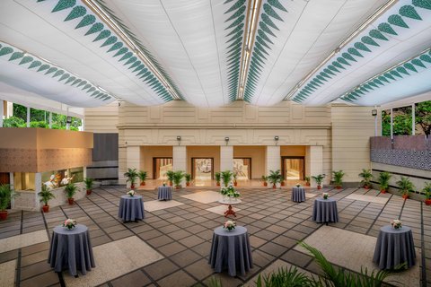 ITC Kakatiya, a Luxury Collection Hotel, Hyderabad - ITC Kakatiya, a Luxury Collection Hotel, Hyderabad 6 -3 -1187, Teachers Colony, Greenlands, Begumpet, Hyderabad, Telangana 500016, India