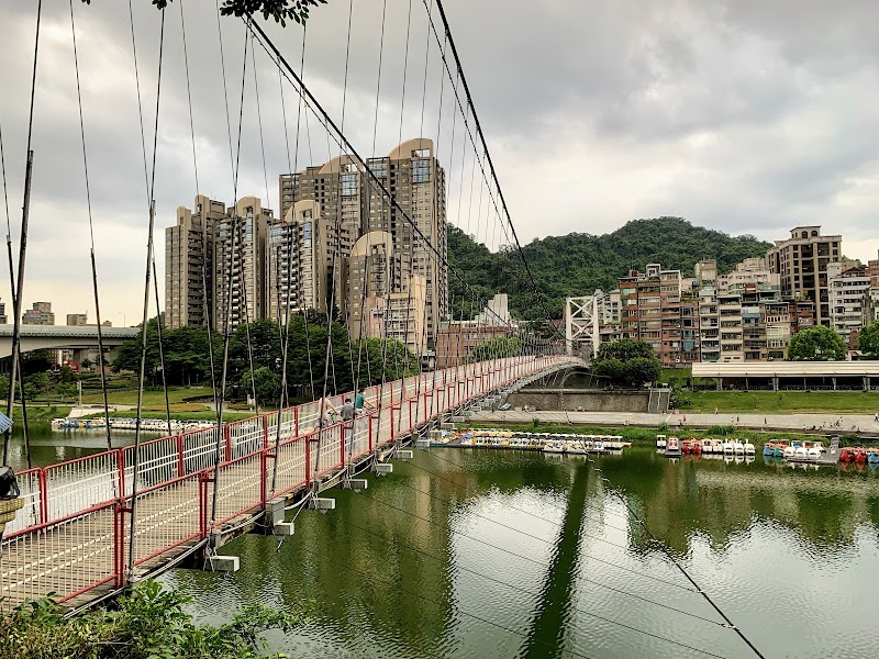 Bitan Tourist Attraction