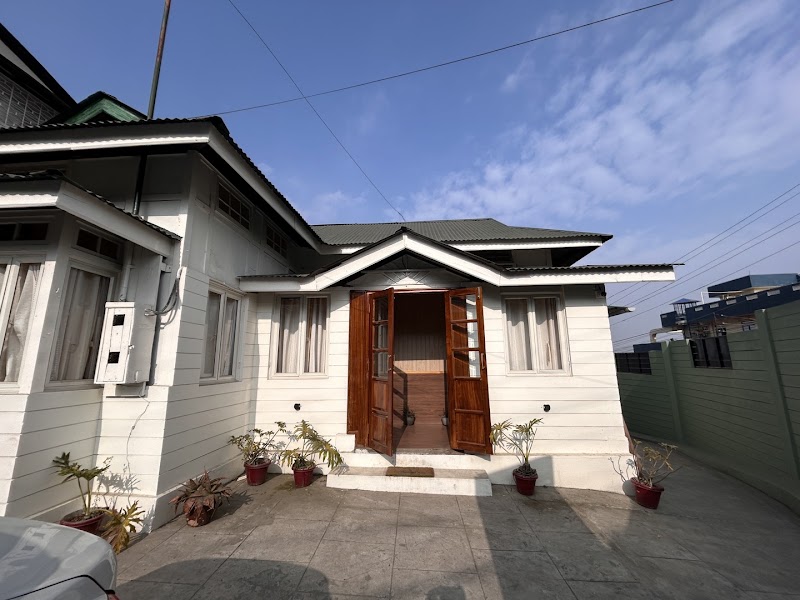 INSARA COTTAGE HOMESTAY