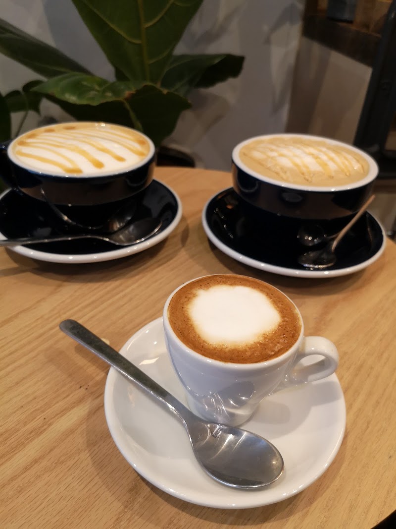 The Travel Cafe - The Travel Cafe 139 Westminster Bridge Rd, London SE1 7HR, UK