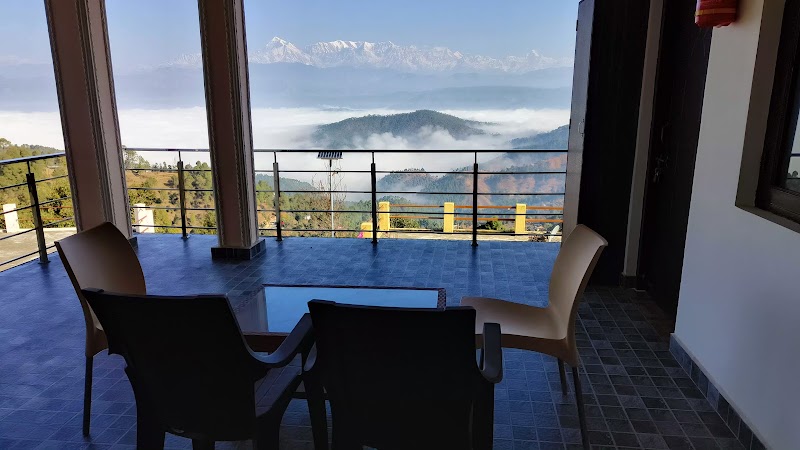 Himalive Home Stay - Himalive Home Stay, VIP Road, Kausani, Uttarakhand 263639, India