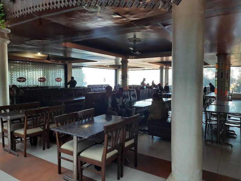 Food Court, Company Garden, Mussoorie - Food Court, Company Garden, Mussoorie, Ward No. 13, LBS Road Company Garden, The Mall Road, Mussoorie, Uttarakhand 248179, India