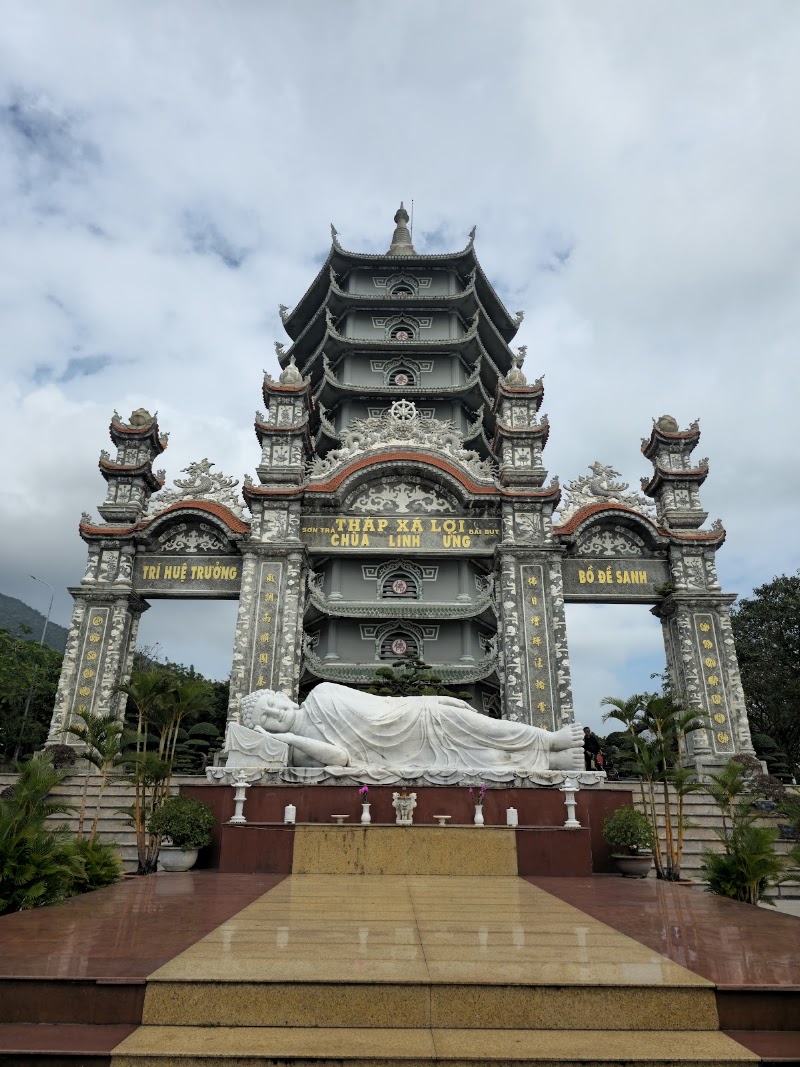 Thiền Viện Linh Ứng - Thiền Viện Linh Ứng, 472H+34F Bán đảo, Sơn Trà, Đà Nẵng, Vietnam