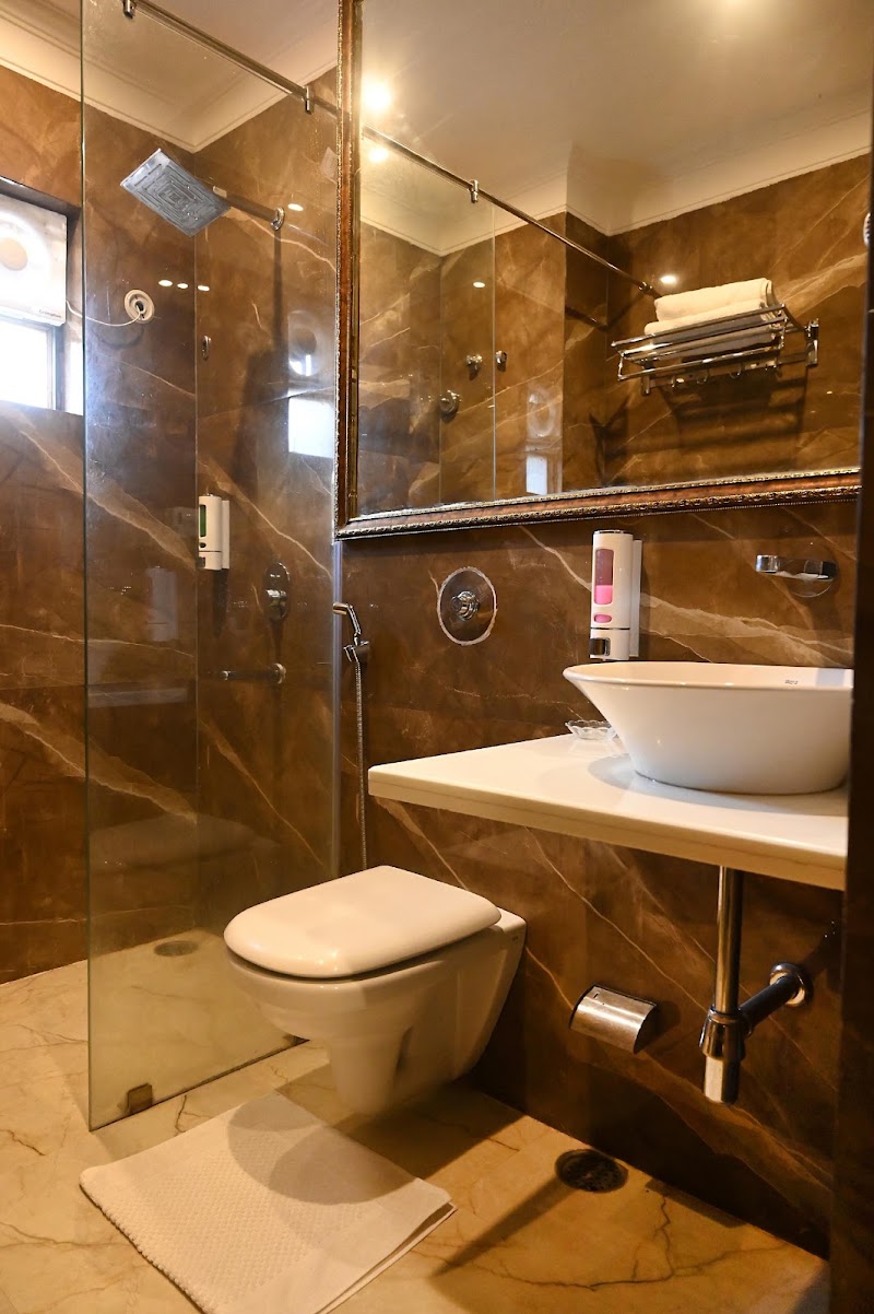 Hotel Heritage Inn - Hotel Heritage Inn Shivala Rd, Shivala, Varanasi, Uttar Pradesh 221001, India