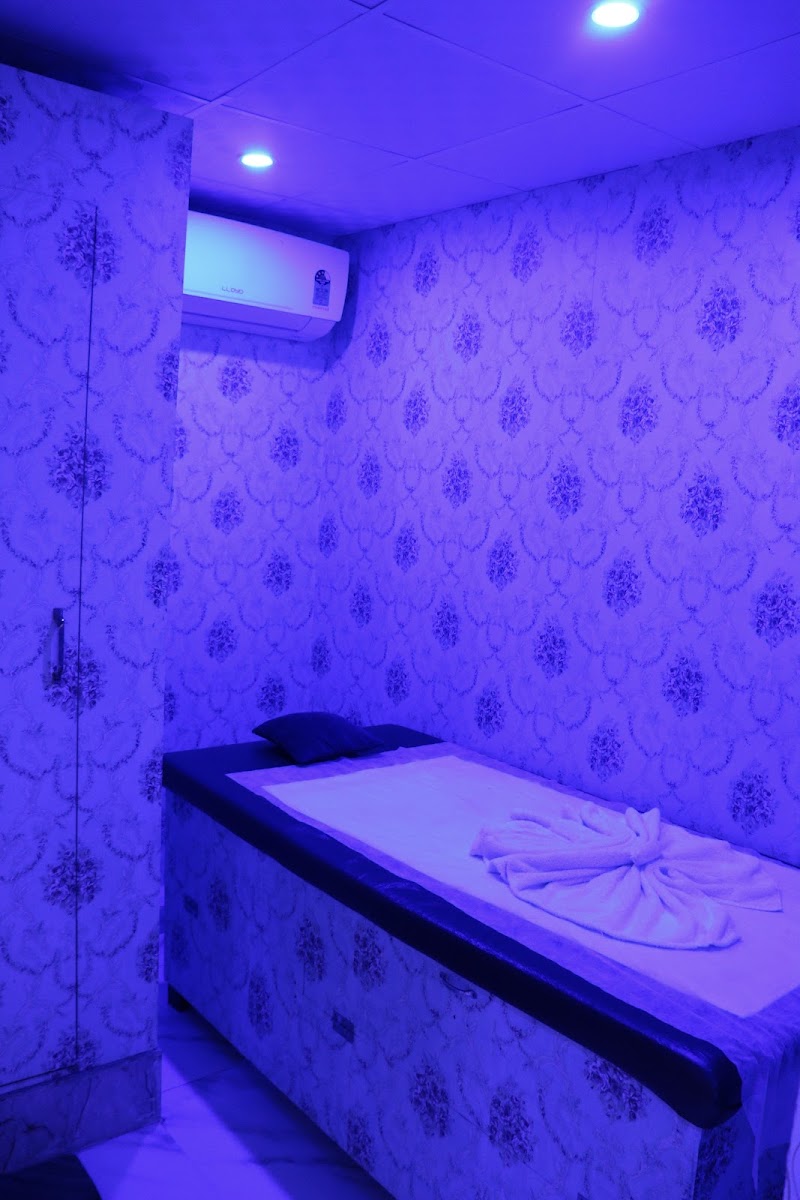 Glowvibe Wellness Spa - Glowvibe Wellness Spa, M3M URBANA, R5/105, GOLF COURSE EXT ROAD, Sector 67, Gurugram, Haryana 122002, India