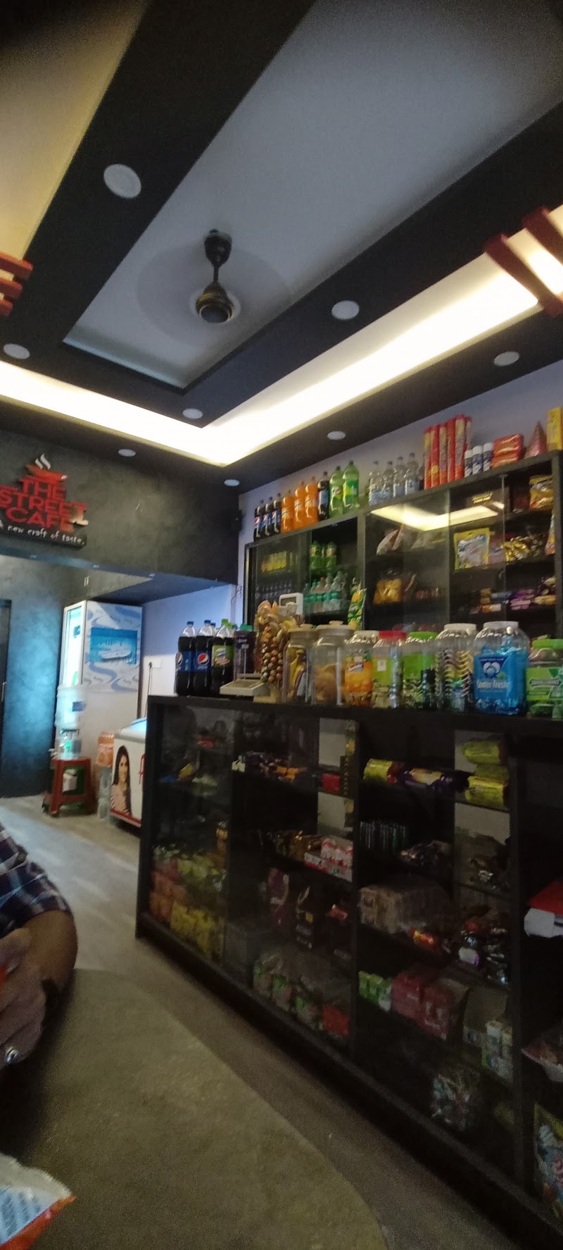 THE STREET CAFE - THE STREET CAFE No22 4th Cross, Main Rd, Shikaripalya, Electronic City, Bengaluru, Maragondanahalli, Karnataka 560105, India