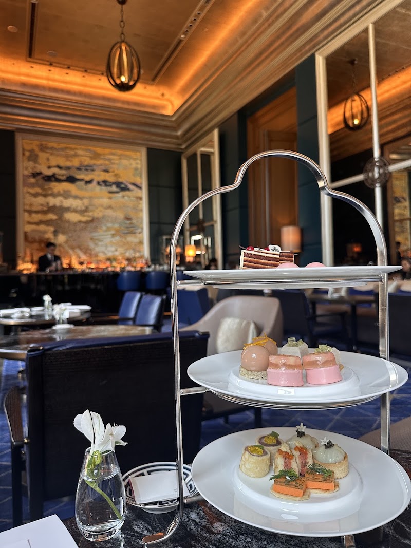 The St. Regis Bar - The St. Regis Bar Japan, 〒541-0053 Osaka, Chuo Ward, Honmachi, 3-chōme−6−１２ セント レジス ホテル 大阪 12F