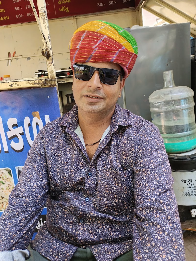 Shree Jamnagari Ghughra - Shree Jamnagari Ghughra, Karnavati Club Road, Sarkhej - Gandhinagar Hwy, Spring Valley, Mumatpura, Ahmedabad, Gujarat 380058, India