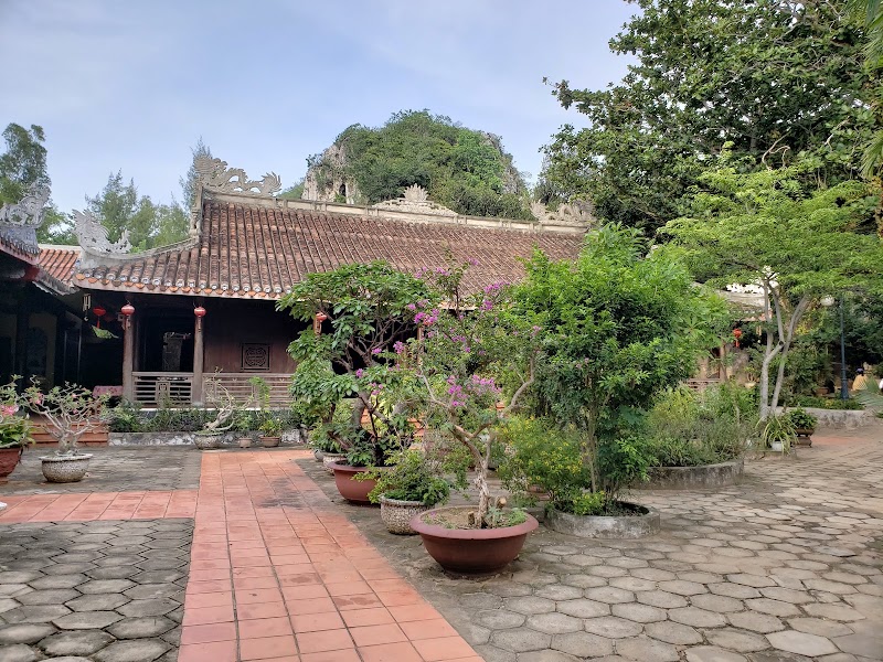 Hòn Thủy Sơn - Hòn Thủy Sơn 2737+92V, Hòn Thủy Sơn, Ngũ Hành Sơn, Đà Nẵng 550000, Vietnam