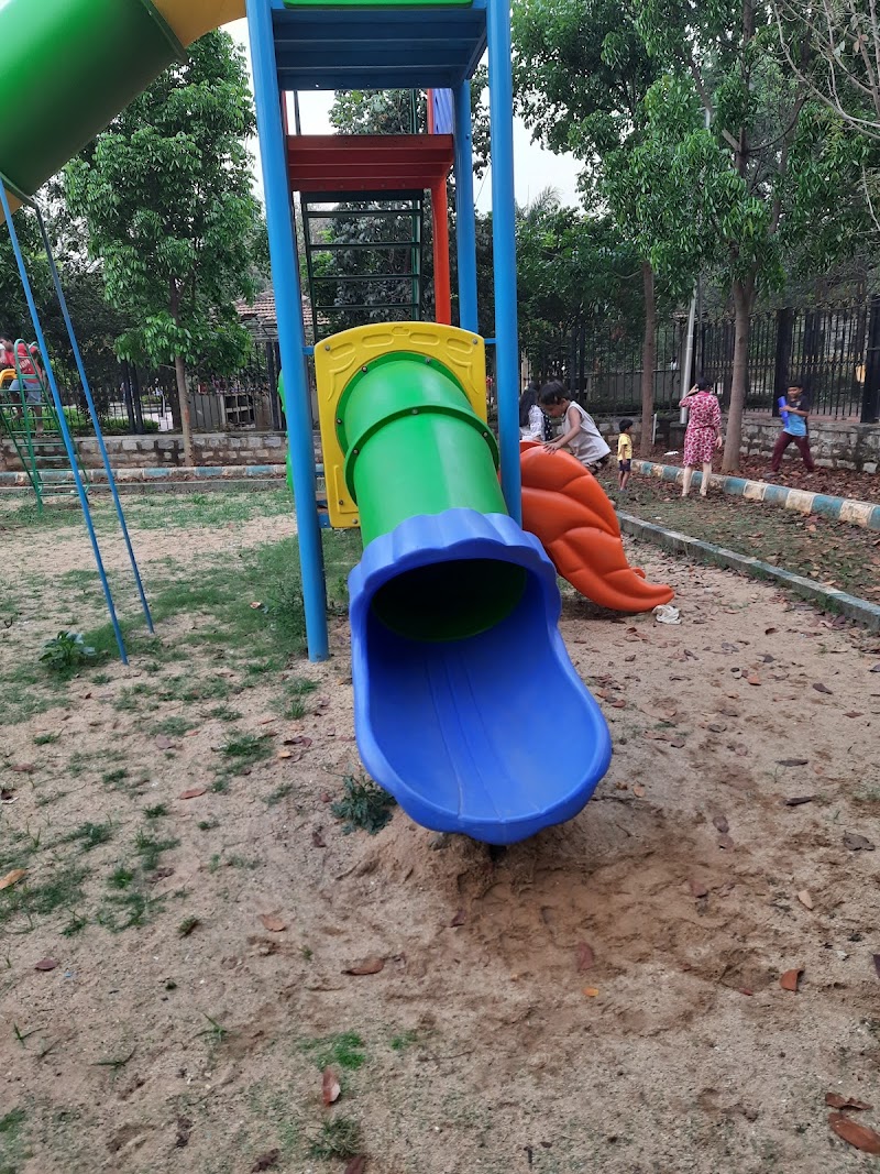 Tavarekere Park - Tavarekere Park, WJH2+FW7, Tank Bund Rd, Bhavani Nagar, S.G. Palya, Bengaluru, Karnataka 560029, India