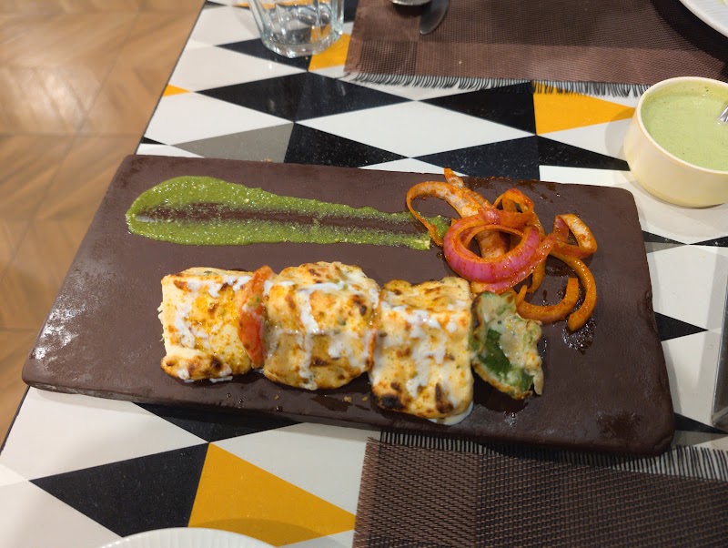 Punjab Bistro - Punjab Bistro No. 62/2, 1st Floor, Outer Ring Rd, above Nexa Car Showroom, Mahadevapura, Bengaluru, Karnataka 560037, India