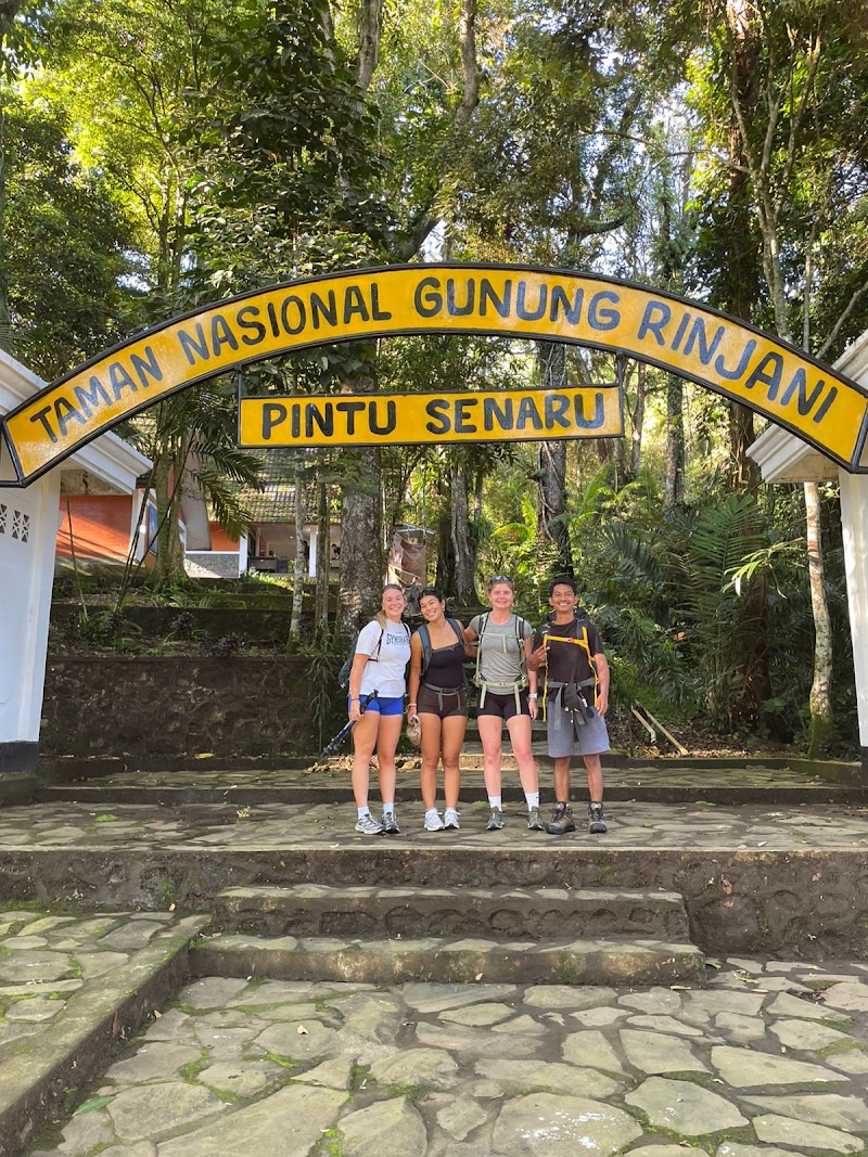 Rinjani Trekking Official - Rinjani Trekking Official, Jalan Raya Anyar - Kopang Ancak, Karang Bajo, Bayan, North Lombok Regency, West Nusa Tenggara 83354, Indonesia