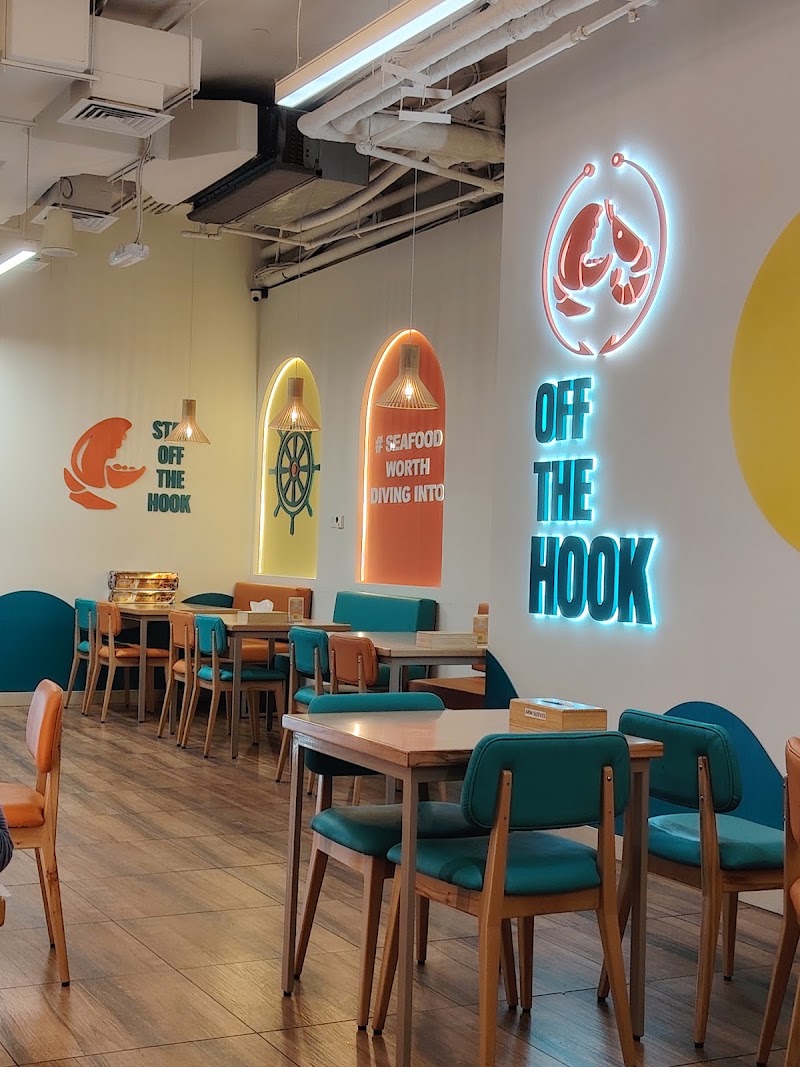 Off The Hook Seafood Restaurant - Airport Road - Off The Hook Seafood Restaurant - Airport Road, 2 Sheikh Rashid Bin Saeed St - Al Manhal - W13 01 - Abu Dhabi - United Arab Emirates