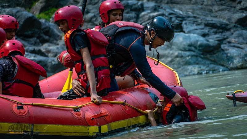 Rafting Canyoning Mugling - Rafting Canyoning Mugling, highway, 44206 Prithivi Hwy, Aanbu Khaireni, Gandaki Province 44206, Nepal