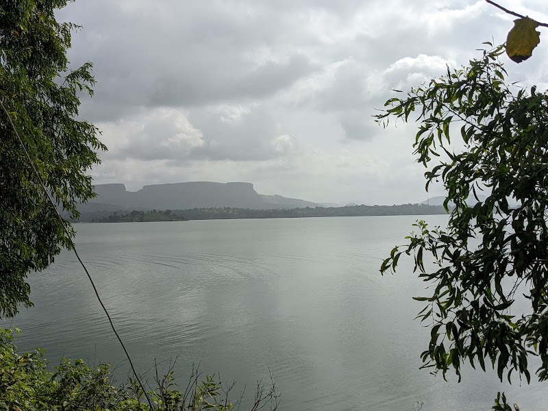 Vaitarna Dam View Point - Vaitarna Dam View Point, Zarwad Bk, Maharashtra 422214, India