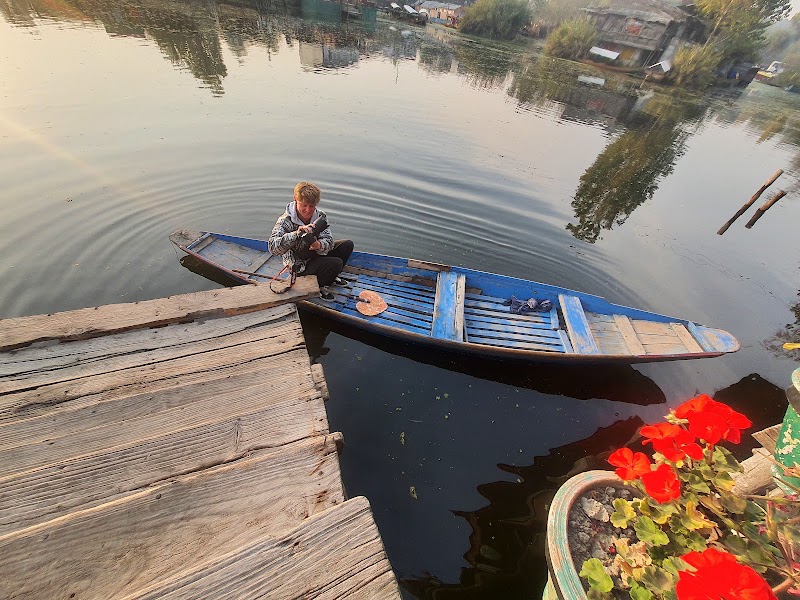 Green view group of houseboat - Green view group of houseboat, New Khonakhan Rd, Karapura, Rainawari, Srinagar, 190001