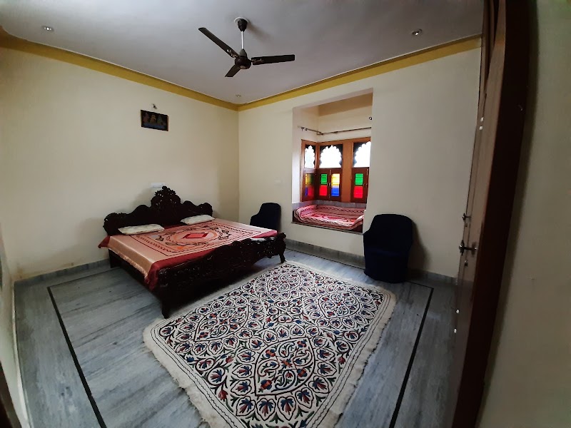Down the Rocks-A Heritage Homestay - Down the Rocks-A Heritage Homestay Shivrati House , Fanda, Road, in front of Hira Bavdi, Titrdi, Sector 9, Udaipur, Gordhan Vilas Rural, Rajasthan 313001, India