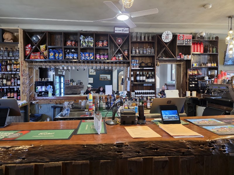 Royal Hotel Capertee - Royal Hotel Capertee 67 Castlereagh Hwy, Capertee NSW 2846, Australia