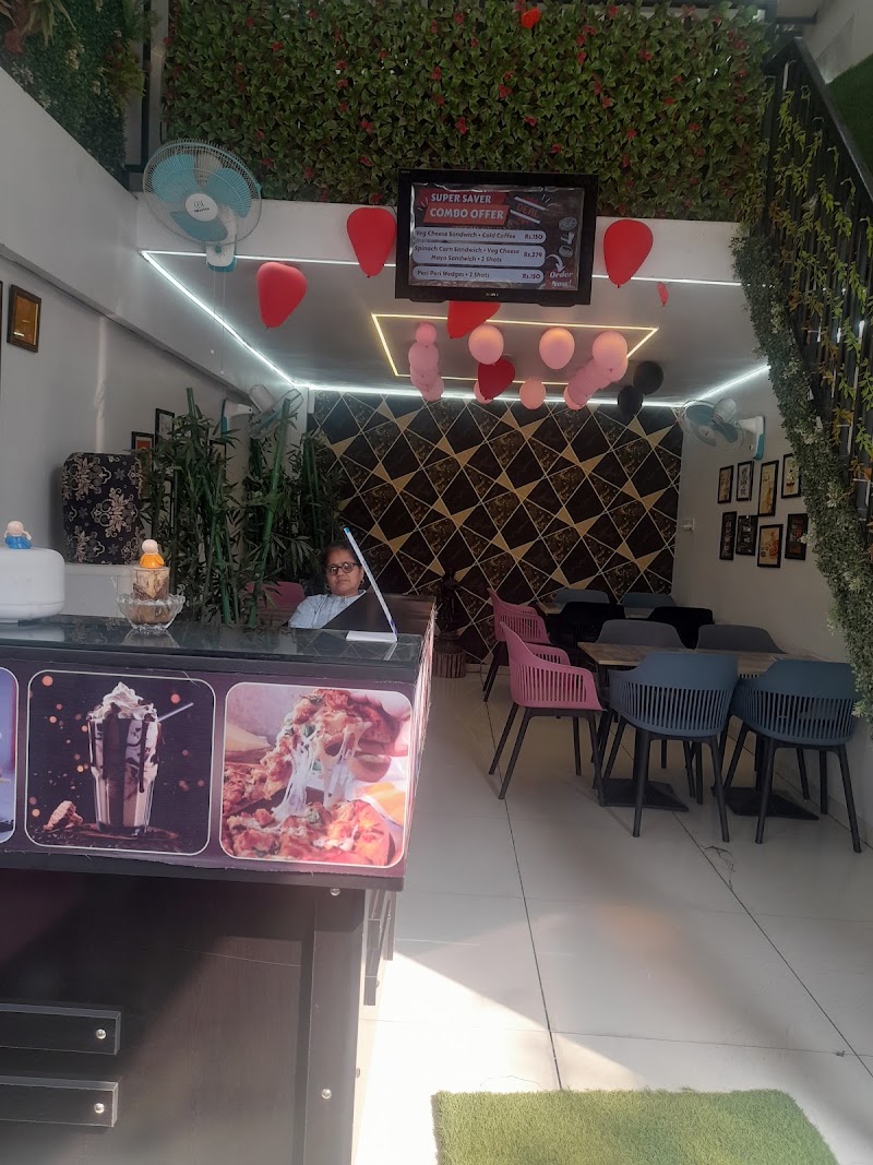 Havty cafe - Havty cafe Shop 3/29, road, opposite sadhu vasvani garden, Loha Mandi, Sarvoday Nagar, Indore, Madhya Pradesh 452001, India