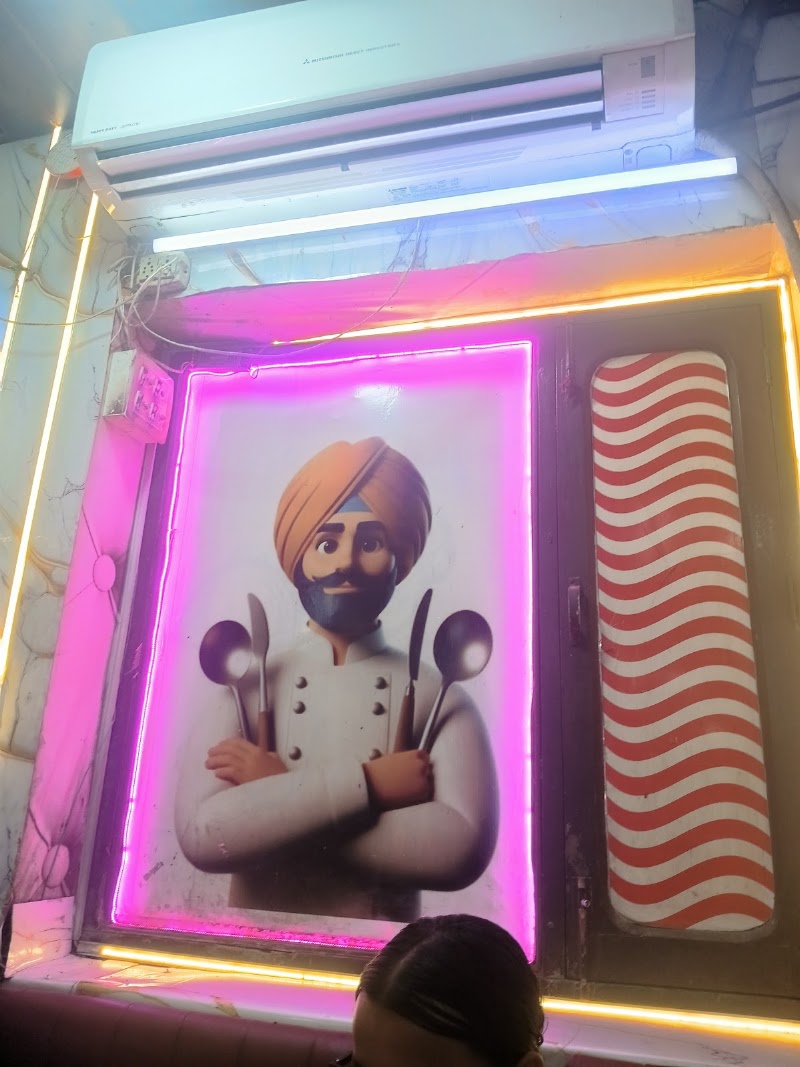 Ak Amritsari Dhaba & Kulcha Land (라씨추천) - Ak Amritsari Dhaba & Kulcha Land (라씨추천) near Hotel Great stay, Town Hall, Katra Ahluwalia, Amritsar, Amritsar Cantt., Punjab 143001, India