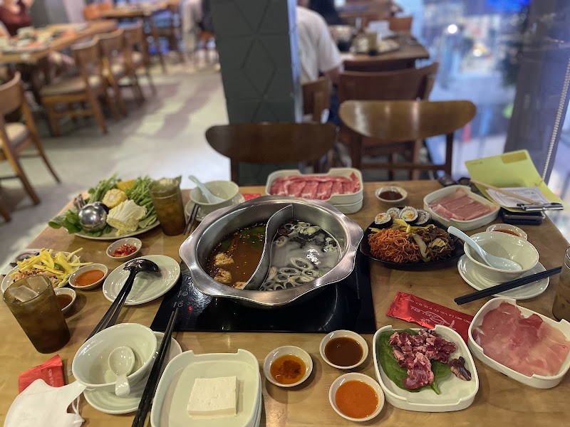 Rakuen Hotpot - Rakuen Hotpot, 483 Đ. Lê Văn Sỹ, Nhiêu Lộc, Hồ Chí Minh, Vietnam