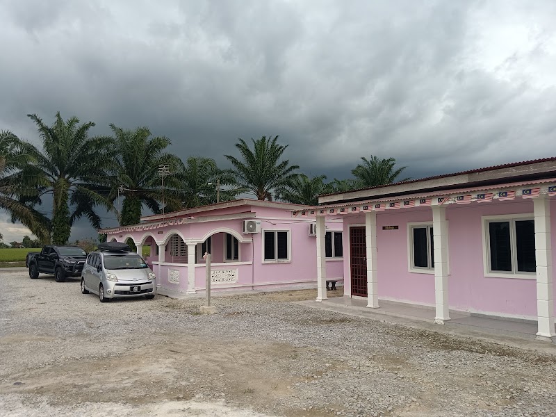 D'nass Homestay Sungai Besar - D'nass Homestay Sungai Besar, 19464, Jalan Parit 3 Timur, 45300 Sungai Besar, Selangor, Malaysia