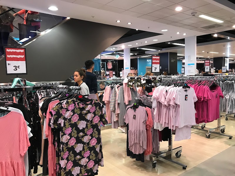 Primark - Primark, Zeil 94, 60313 Frankfurt am Main, Germany