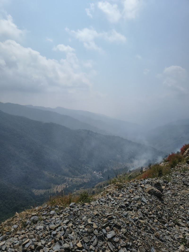 Pantwari Nagtibba trek Start - Pantwari Nagtibba trek Start H3MP+GWM, Pantwari, Uttarakhand 249186, India
