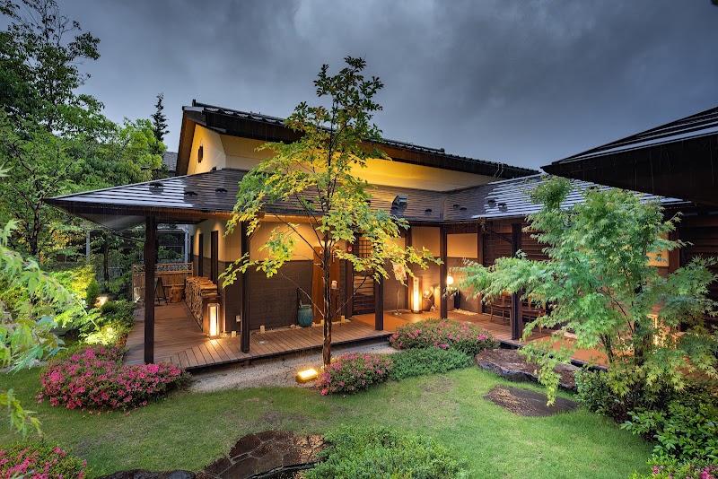 Gero Onsen Kaiseki Yado Suihouen