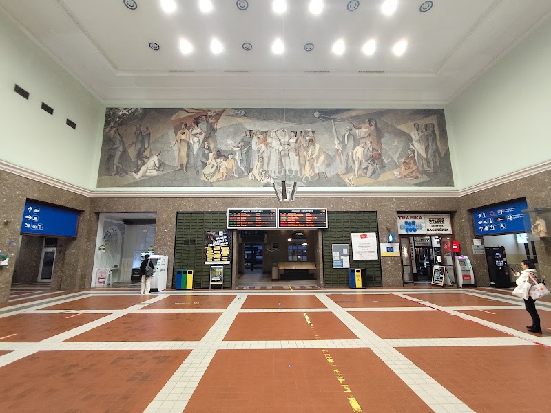 Bratislava Main Station - Bratislava Main Station, Námestie Franza Liszta, 811 04 Bratislava-Staré Mesto, Slovakia