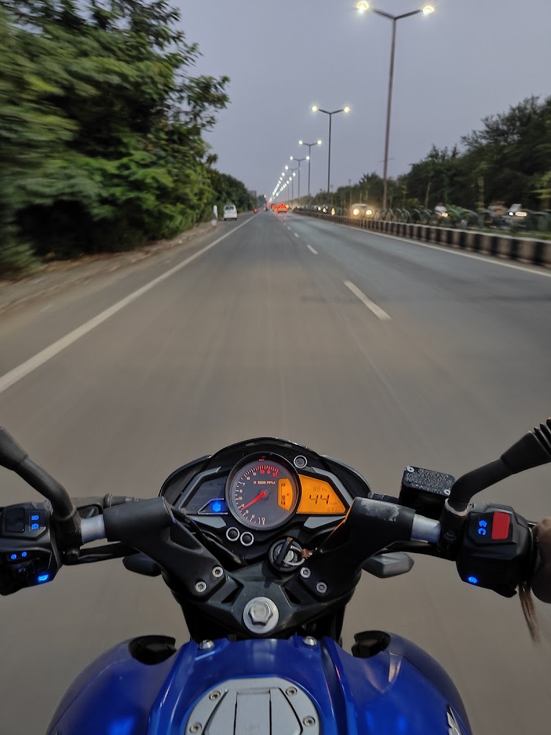 Express Way Mana - Express Way Mana, 5PV3+R9Q, Airport Rd, Temri, Chhattisgarh 492015, India