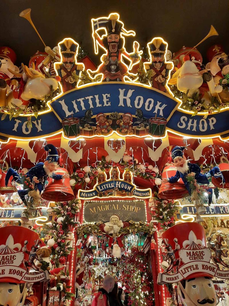 Little Kook - Little Kook Karaiskaki 17, Athina 105 54, Greece