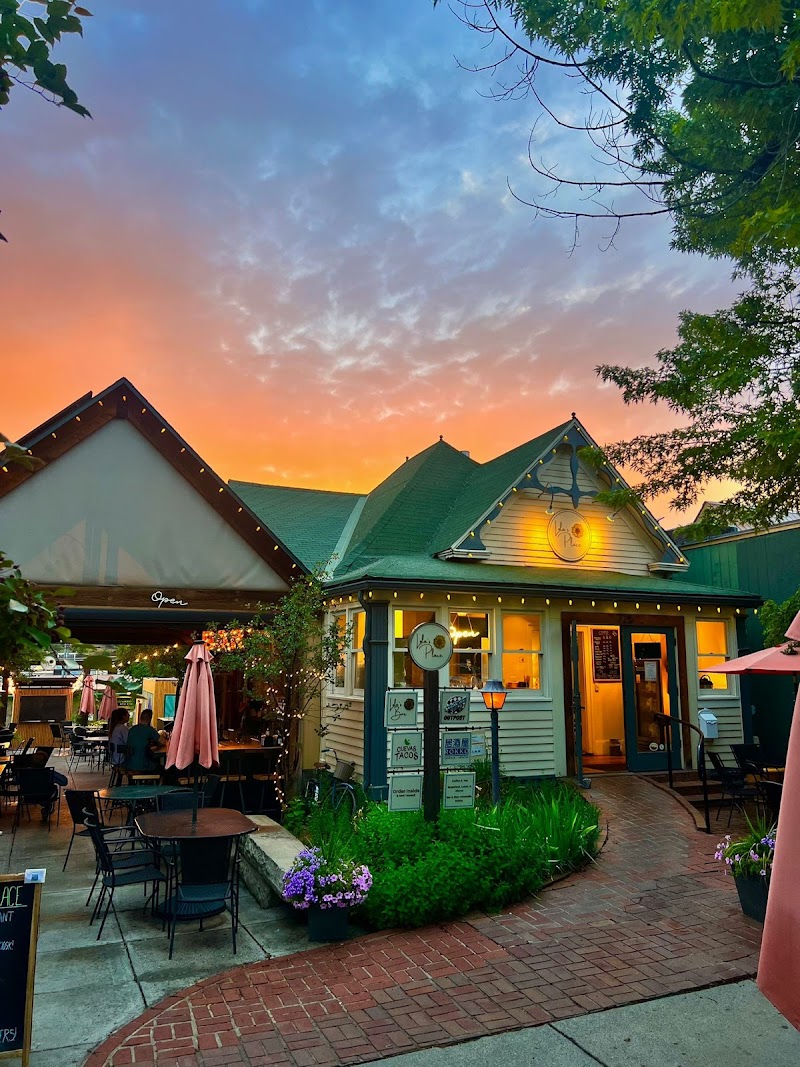 Lola’s Place - Lola’s Place 725 E 2nd Ave, Durango, CO 81301, USA
