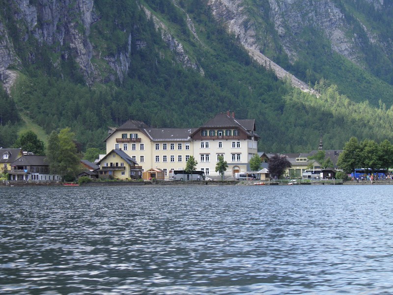 Bootsvermietung Schwarzmayr - Boat Rental - Bootsvermietung Schwarzmayr - Boat Rental Hallstätter, 4830 See, Austria