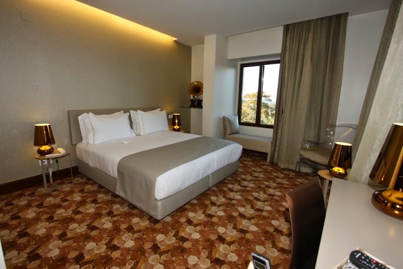 Sintra Boutique Hotel - Sintra Boutique Hotel R. Visc. de Monserrate 48, 2710-591 Sintra, Portugal