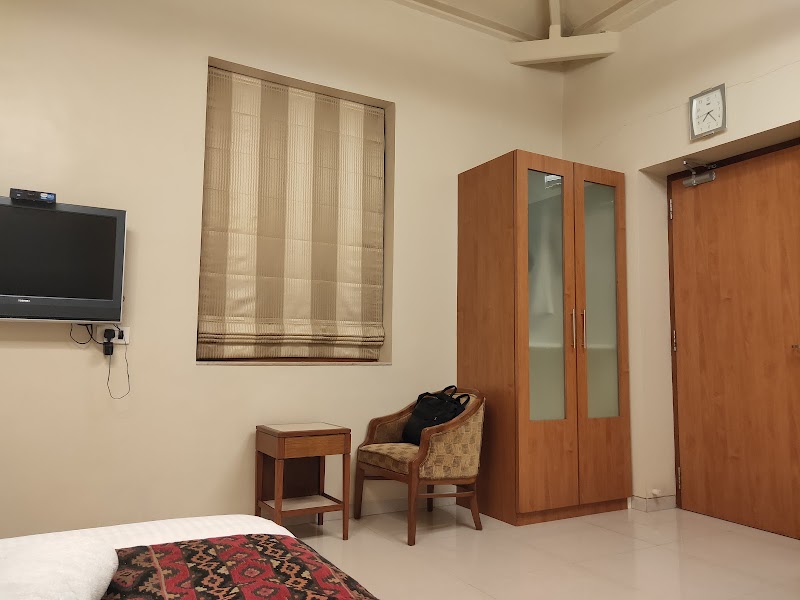 Capital Hotel - Capital Hotel 9, WRQM+JHQ, 128, Hazarimal Somani Rd, Azad Maidan, Fort, Mumbai, Maharashtra 400001, India