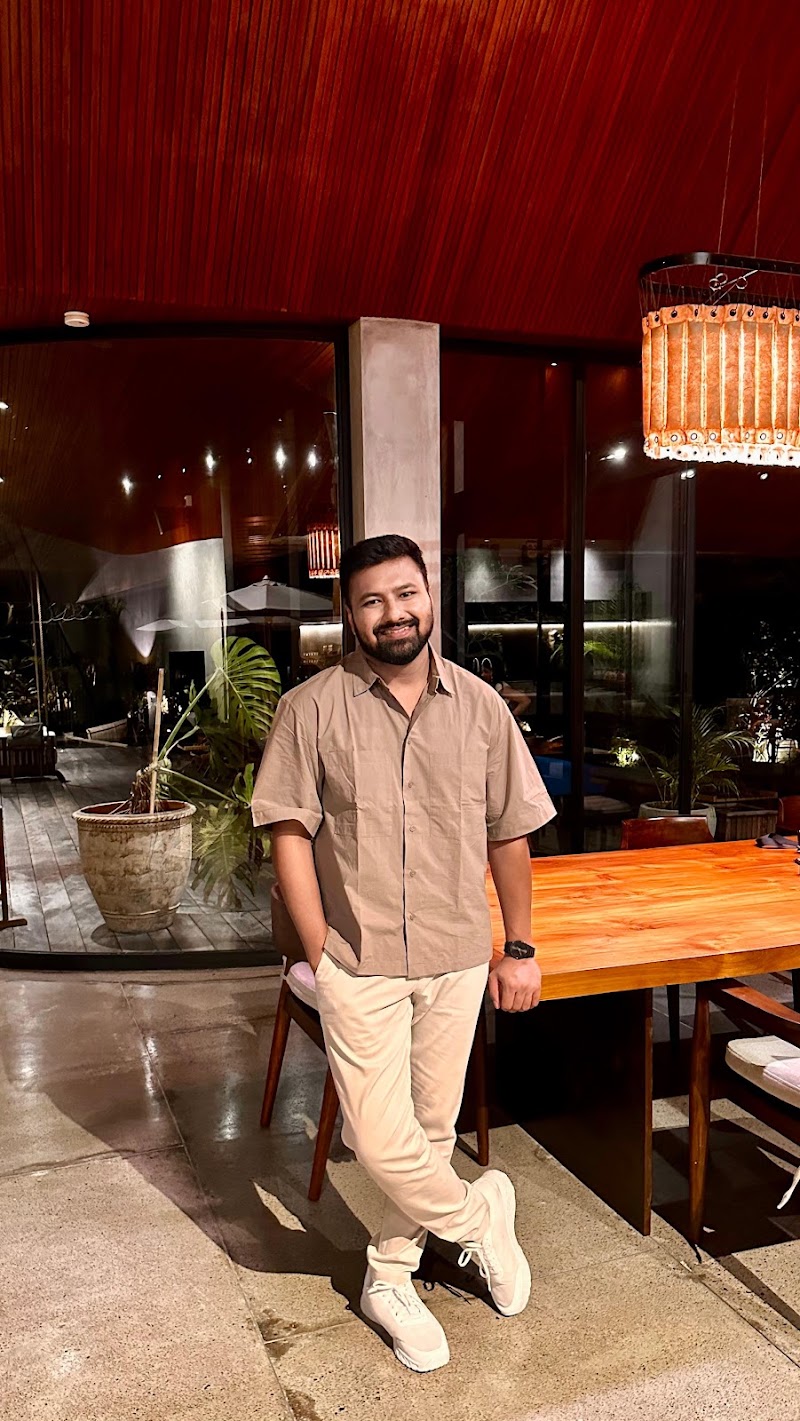 Wanderloops.in — Group Travel for Creators & Founders - Wanderloops.in — Group Travel for Creators & Founders Vikas Appt, 10, Fergusson College Rd, opposite to Vaishali Hotel Lane, Ganeshwadi, Deccan Gymkhana, Pune, Maharashtra 411004, India