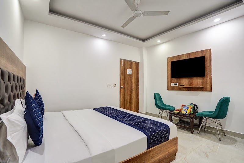 Hotel IVY - Hotel IVY A-34, Block A, Rd Number 2, Block B, Mahipalpur Village, Mahipalpur, New Delhi, Delhi 110037, India